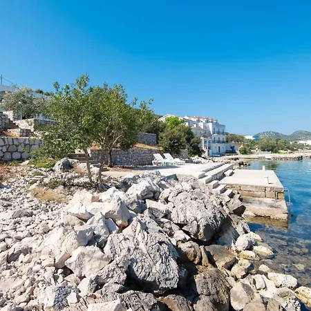 Apartments By The Sea Cove Pjestata, Peljesac - 12381 Putniković